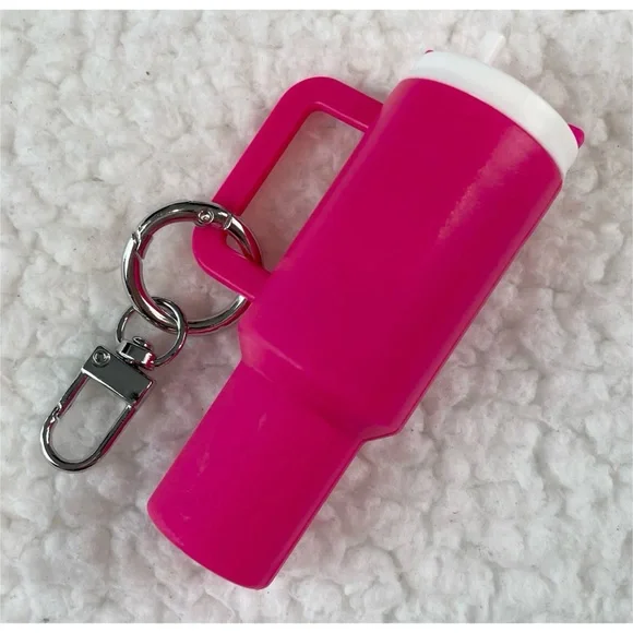 (NWOT) Pink/White Mini Tumbler Bag Charm Keychain - Picture 11 of 13
